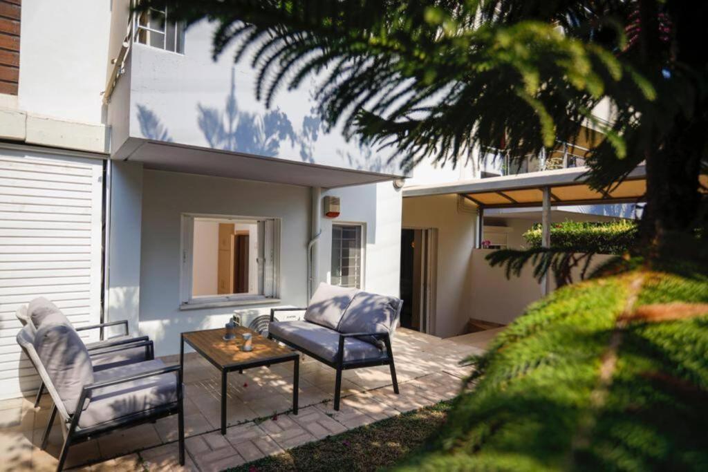Pame - Cozy Glyfada With Free Parking *